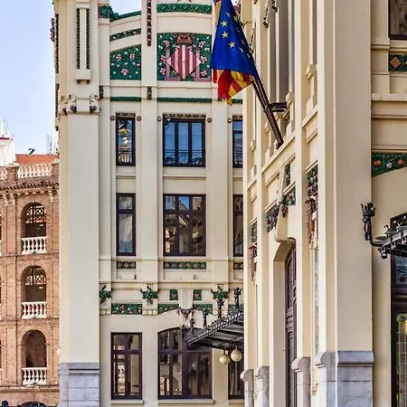 Ferienwohnung Petite Penthouse With The Sunniest Terrace In Valencia Exterior foto